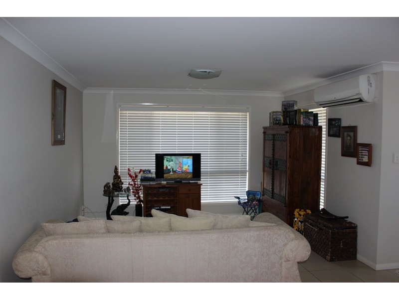 1/57 Holberton Street, Rockville QLD 4350