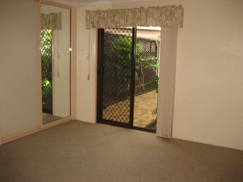 11 Truscott Street, Wilsonton QLD 4350
