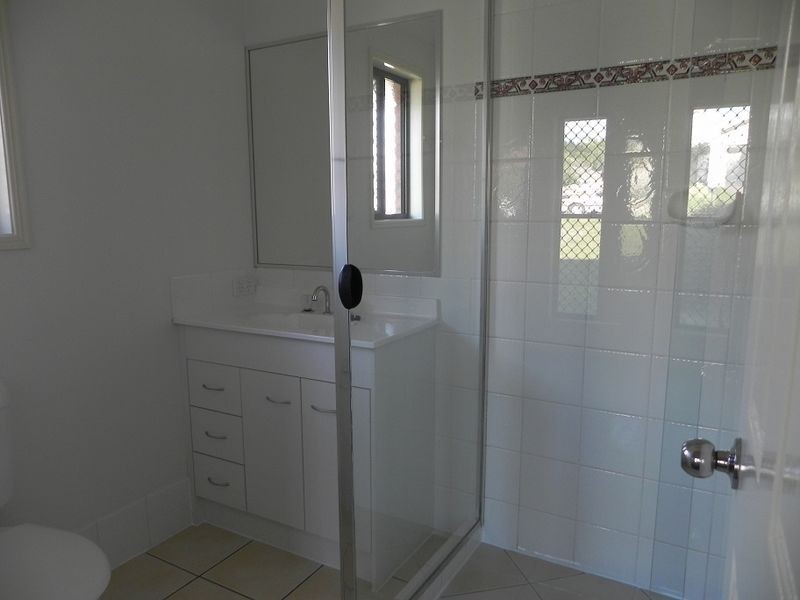 13 Wareena Crescent, Glenvale QLD 4350