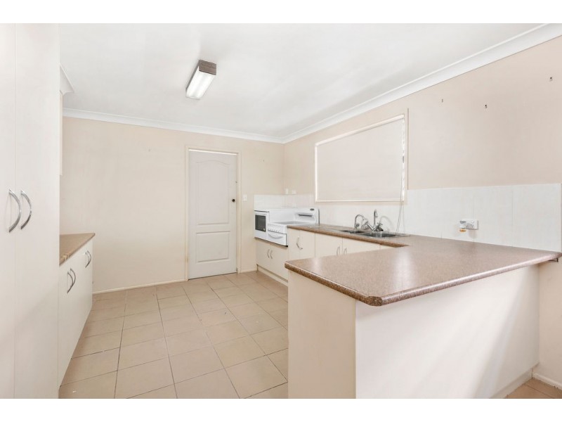 61 Anzac Avenue, Newtown QLD 4350