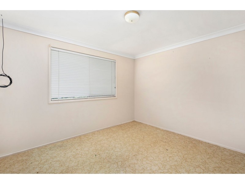 61 Anzac Avenue, Newtown QLD 4350