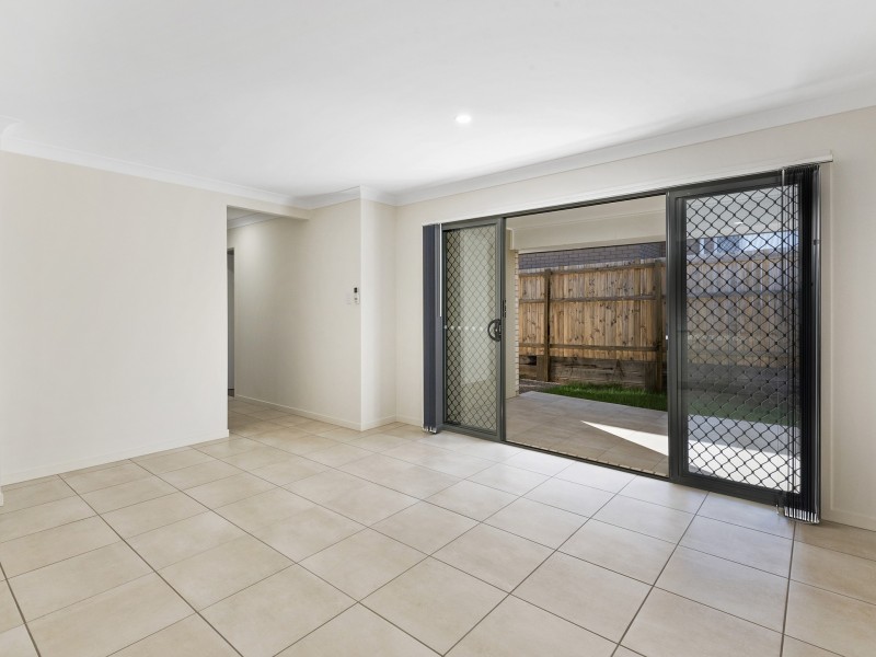 2/12 Serengetti Street, Glenvale QLD 4350
