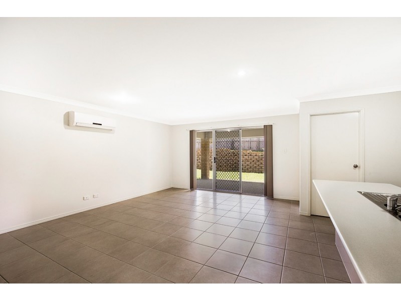 12 McMorrow Street, Kearneys Spring QLD 4350