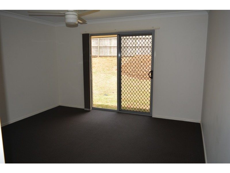 12 McMorrow Street, Kearneys Spring QLD 4350