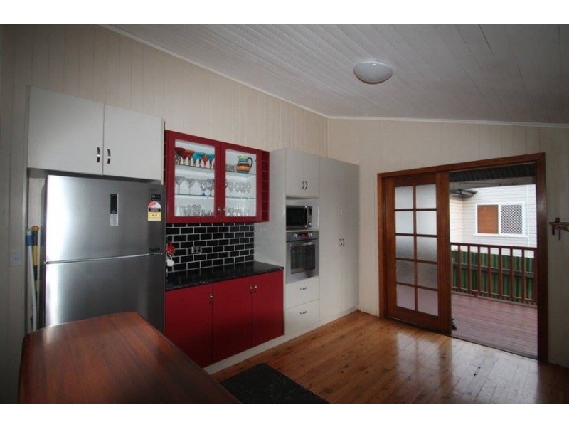 15 Edward Street, East Toowoomba QLD 4350