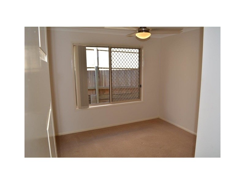 2/19 Winning Street, Glenvale QLD 4350