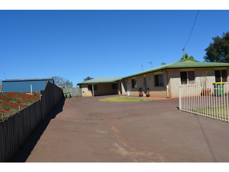 2/14 Pascoe Lane, Harlaxton QLD 4350