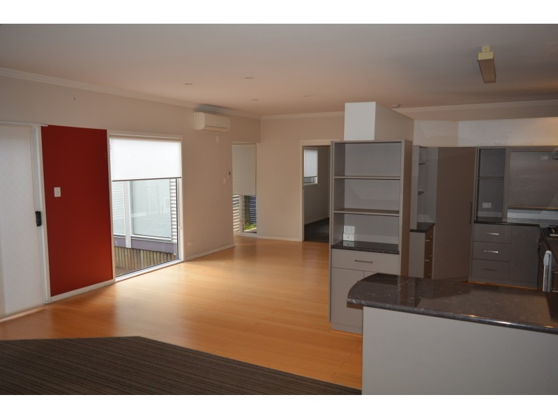 4a Gostwyck Street, Newtown QLD 4350