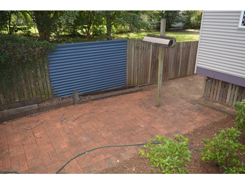 4a Gostwyck Street, Newtown QLD 4350