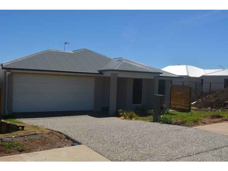 6 Downs Street, Glenvale QLD 4350