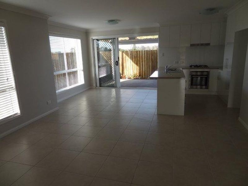 3/13 Sunning Street, Kearneys Spring QLD 4350