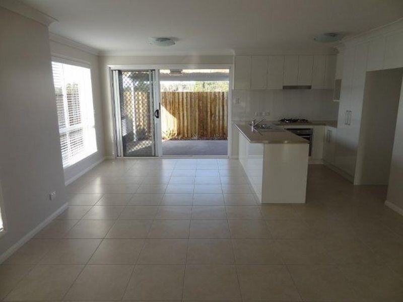 3/13 Sunning Street, Kearneys Spring QLD 4350