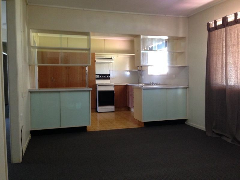 291a West Street, Harristown QLD 4350