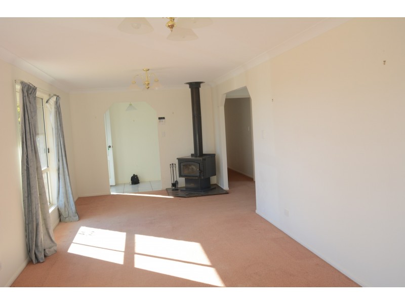 8 Kruiswijk Court, Middle Ridge QLD 4350