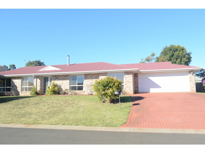 8 Kruiswijk Court, Middle Ridge QLD 4350