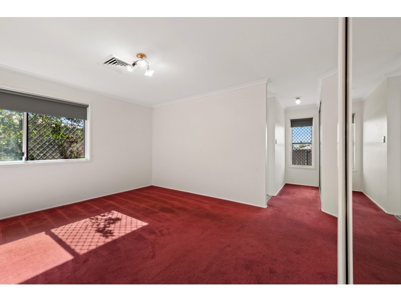 17 Heather Street, Kearneys Spring QLD 4350