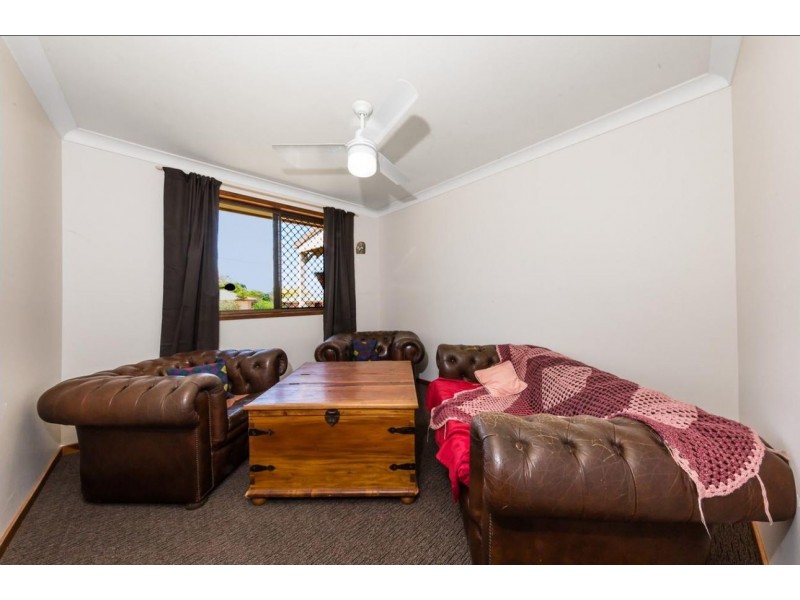 2 Palmerstone Court, Wyreema QLD 4352