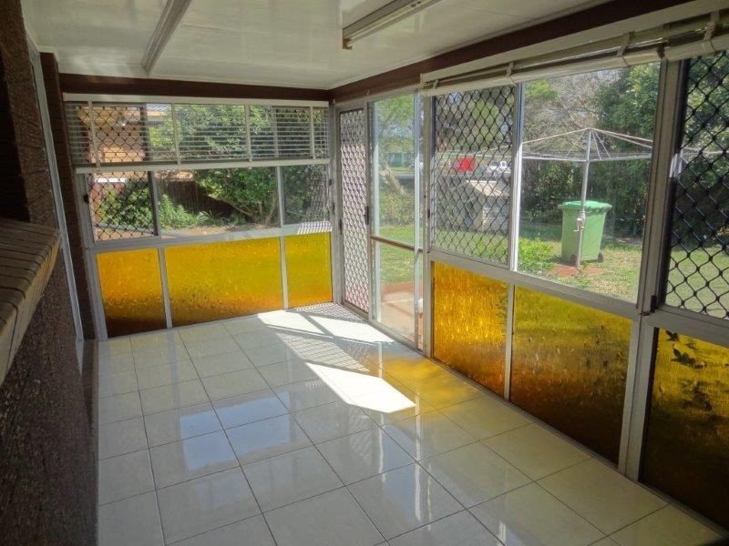 11 Jason Street, Blue Mountain Heights QLD 4350