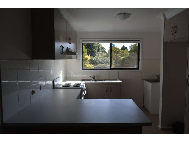 10/329 West Street, Harristown QLD 4350