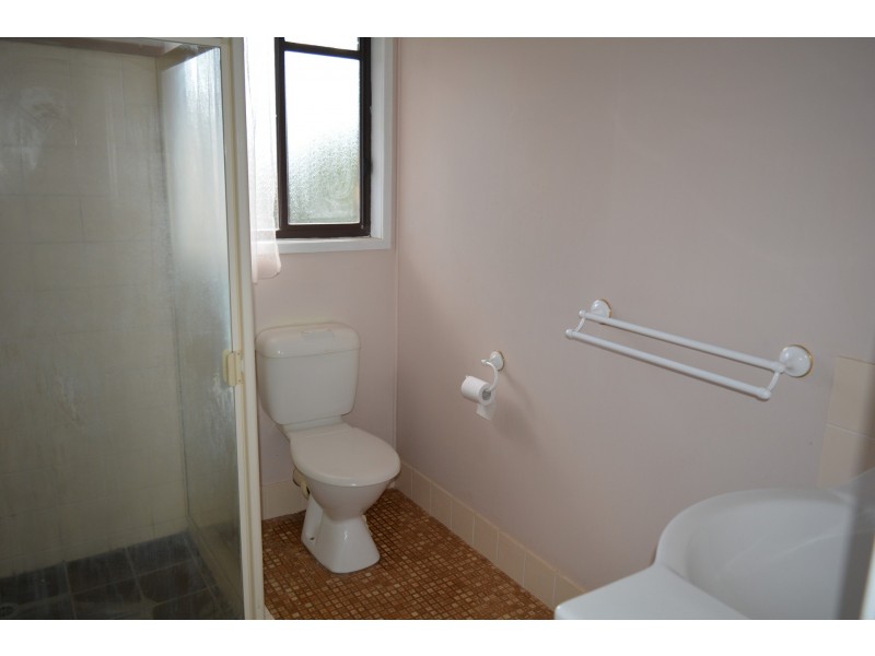 10/329 West Street, Harristown QLD 4350