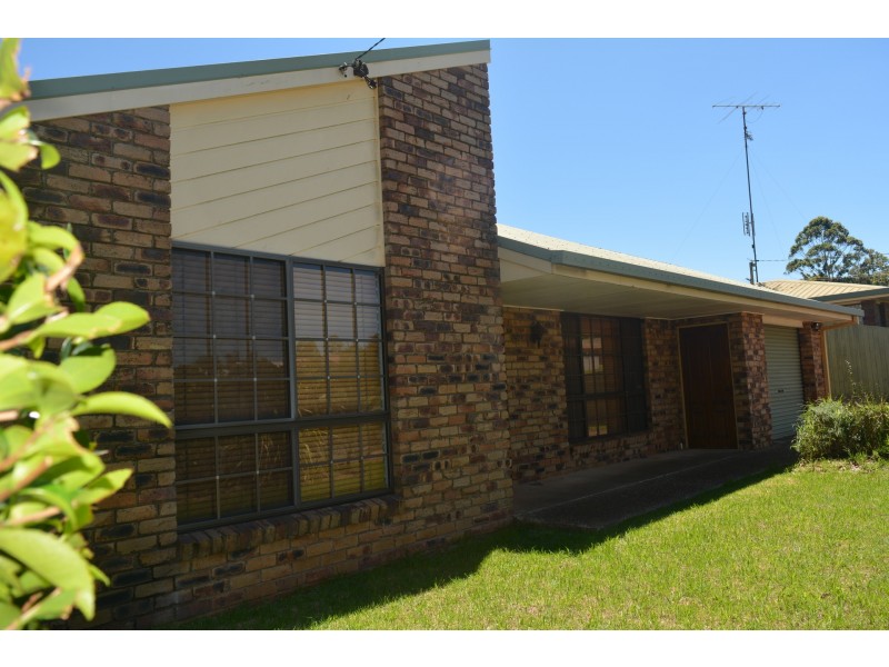 15 Luck Street, Drayton QLD 4350