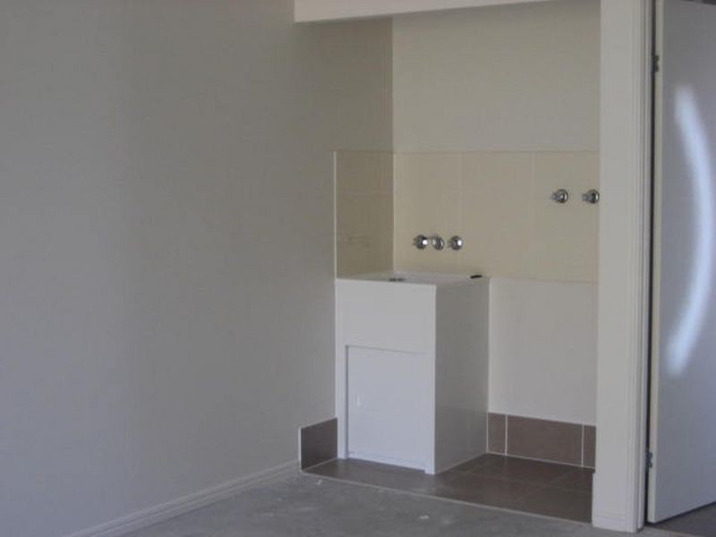 8 Bellara Drive, Harristown QLD 4350