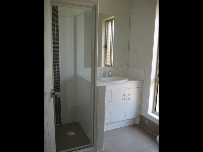 8 Bellara Drive, Harristown QLD 4350