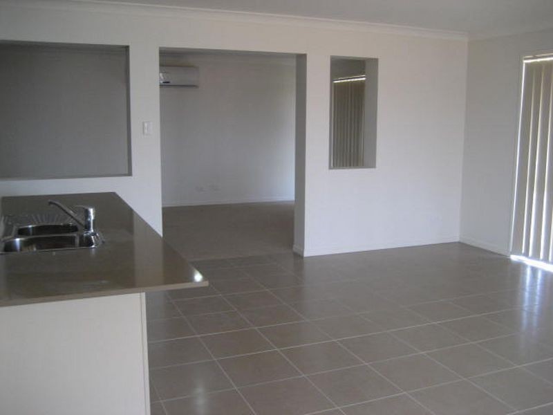 8 Bellara Drive, Harristown QLD 4350