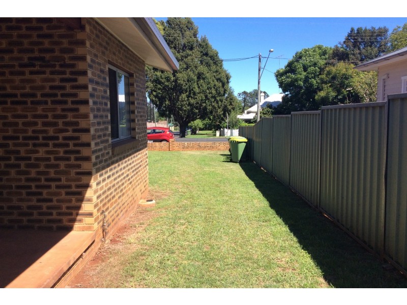 1/102 Mary Street, East Toowoomba QLD 4350