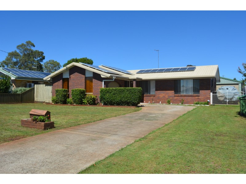 6 Birch Court, Darling Heights QLD 4350