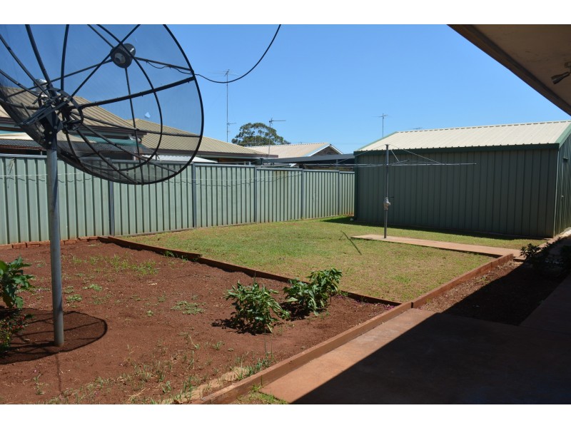 6 Birch Court, Darling Heights QLD 4350
