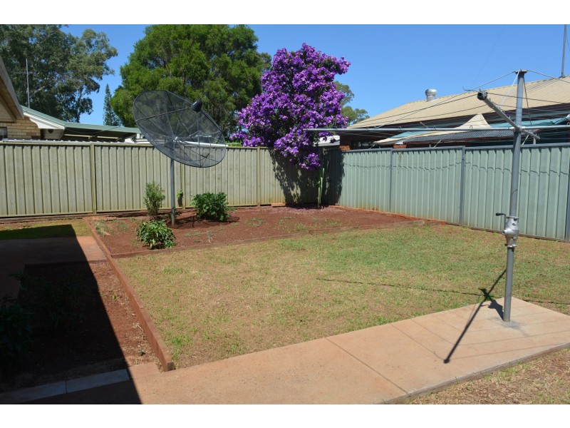 6 Birch Court, Darling Heights QLD 4350