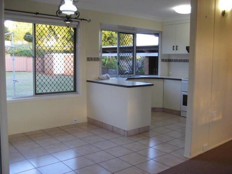 10 McLeod Street, Rangeville QLD 4350