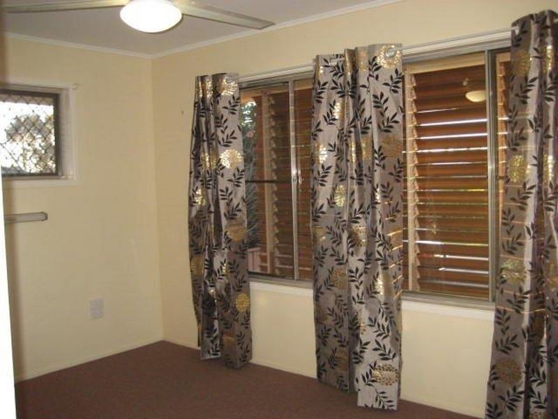 10 McLeod Street, Rangeville QLD 4350