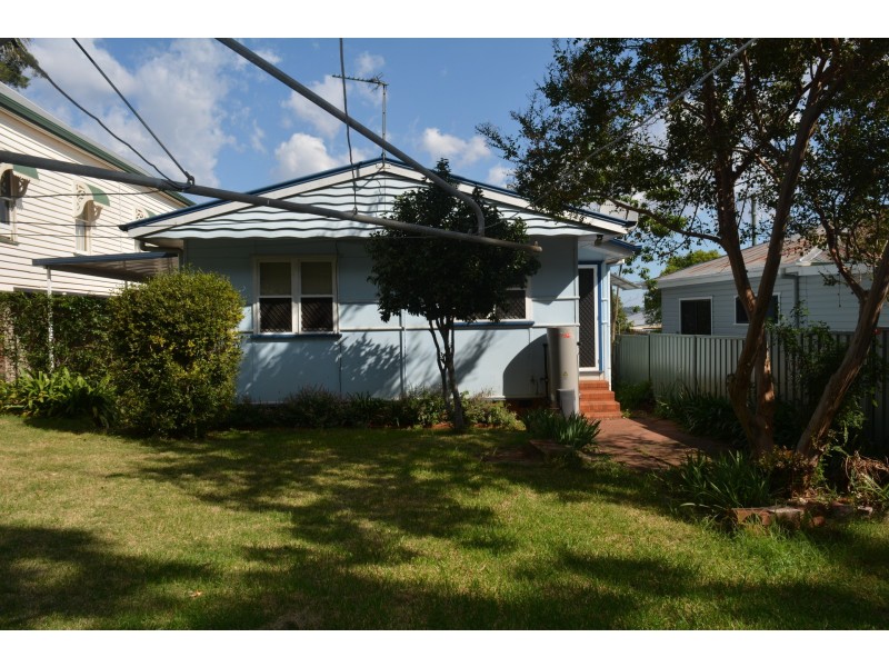 3a Chamberlain Street, North Toowoomba QLD 4350