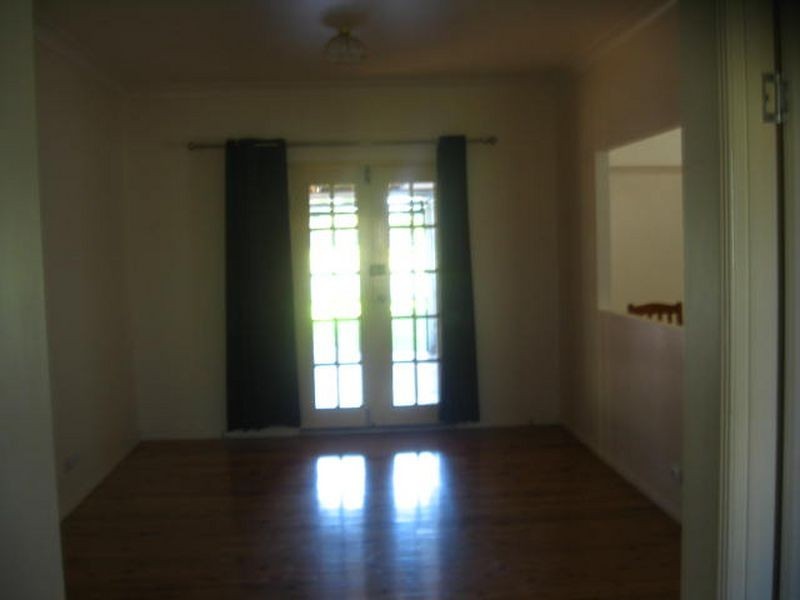 5 Lloyd Street, Harristown QLD 4350