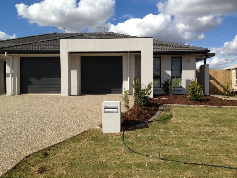 7b Bishop Street, Cambooya QLD 4358