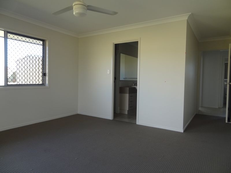 3 Goshawk Drive, Kleinton QLD 4352