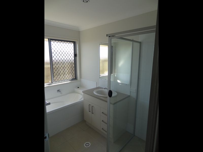 3 Goshawk Drive, Kleinton QLD 4352