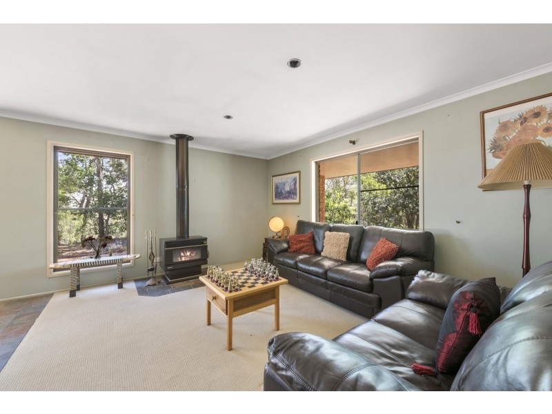 12 Esperanto Court, Kearneys Spring QLD 4350