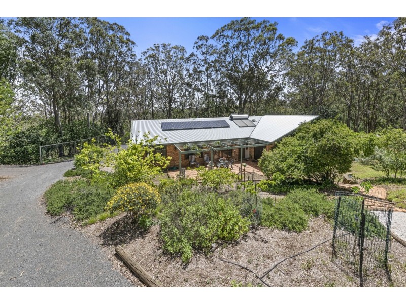 12 Esperanto Court, Kearneys Spring QLD 4350