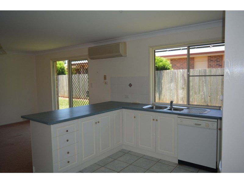 8 Kruiswijk Court, Middle Ridge QLD 4350