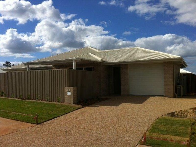 3/23 McMorrow Street, Kearneys Spring QLD 4350