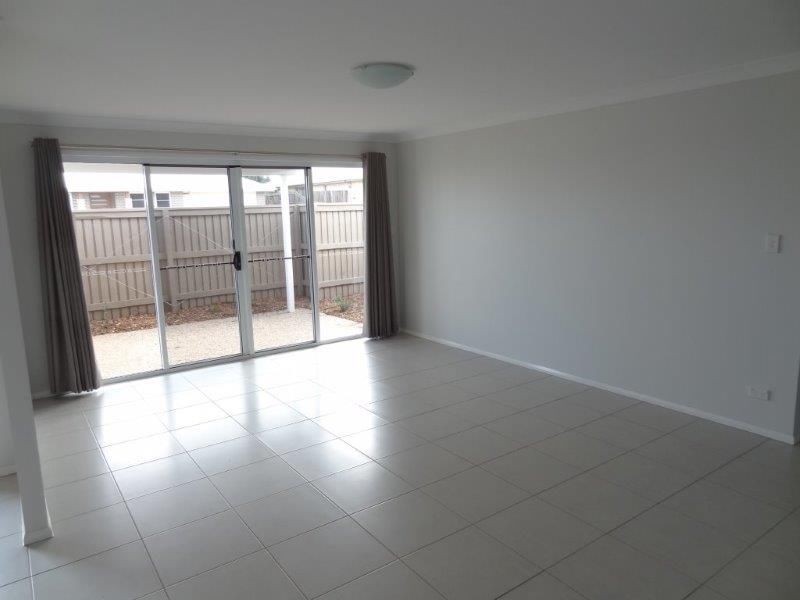 3/23 McMorrow Street, Kearneys Spring QLD 4350