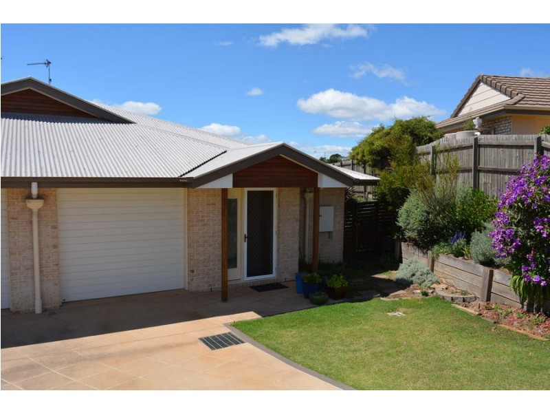 1/17 Winning Street, Glenvale QLD 4350