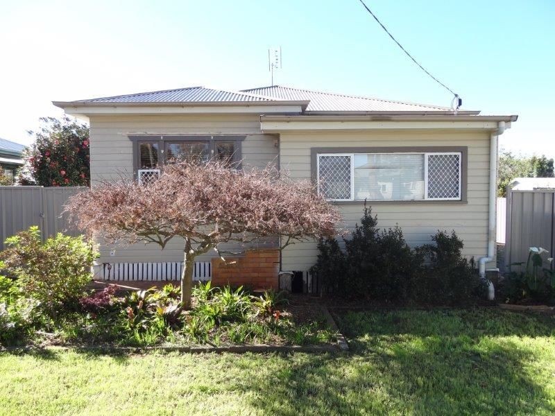 21 Warwick Street, Harristown QLD 4350