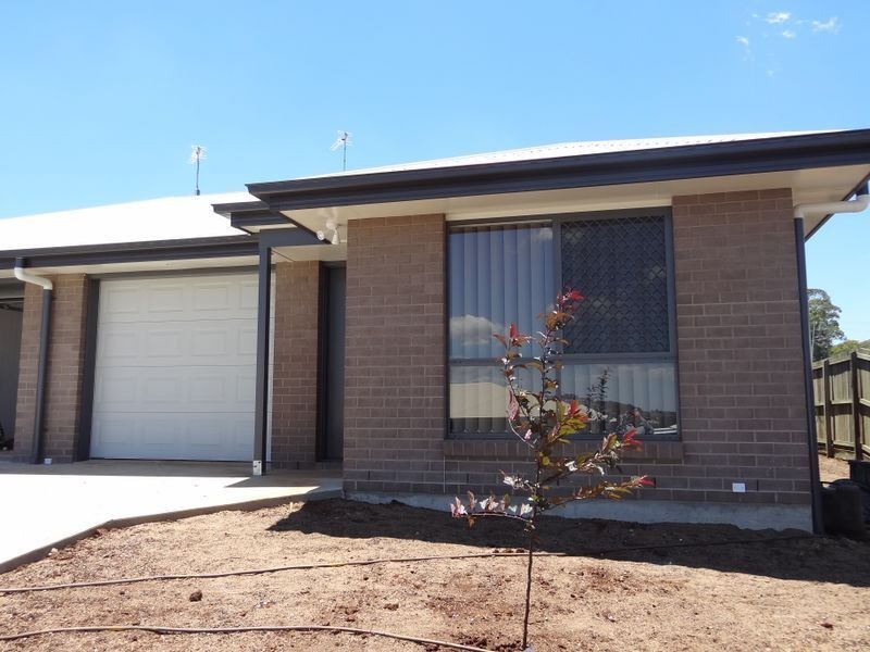 2/26 Croydon Street, Harristown QLD 4350