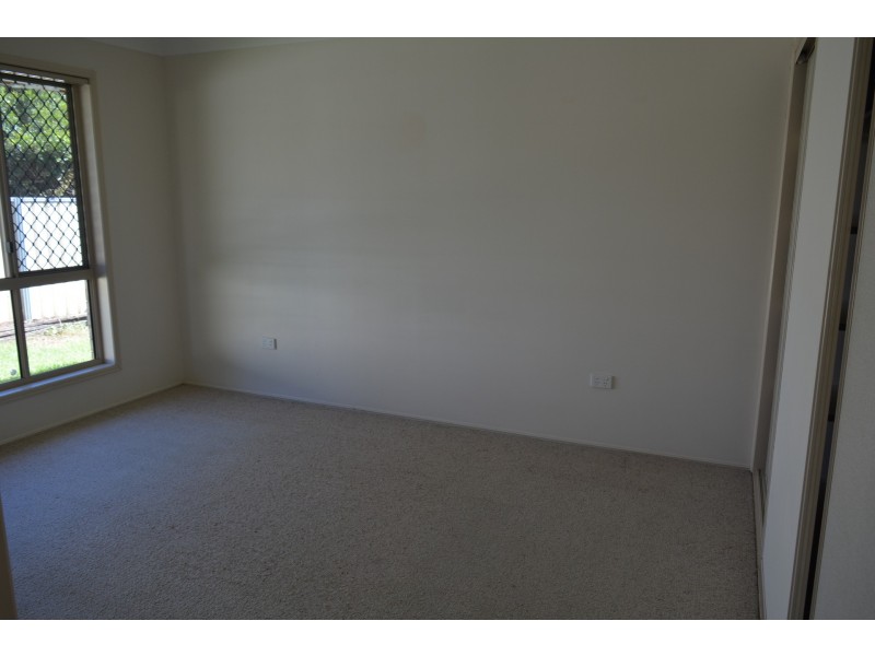 20 Mengel Court, Middle Ridge QLD 4350
