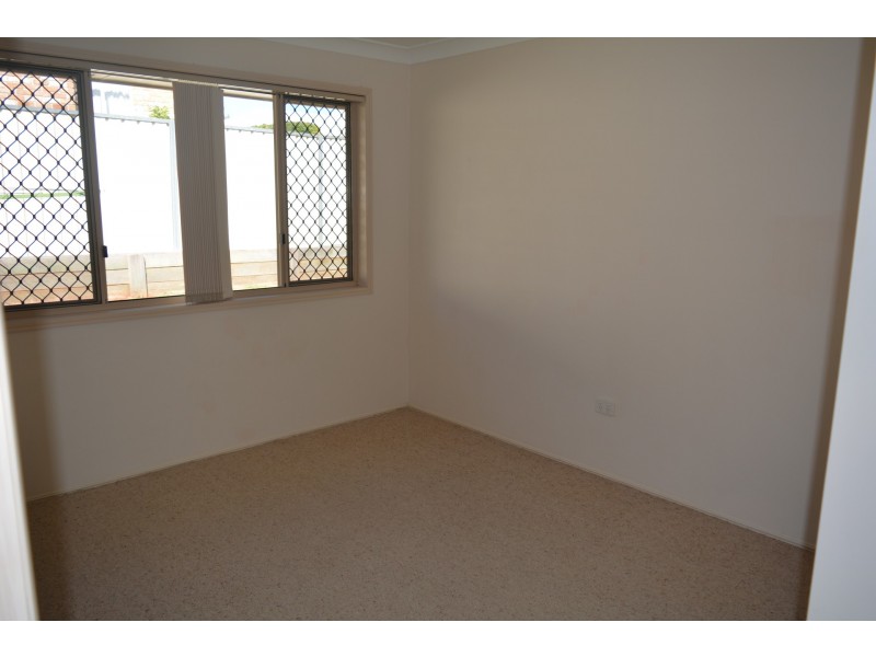20 Mengel Court, Middle Ridge QLD 4350