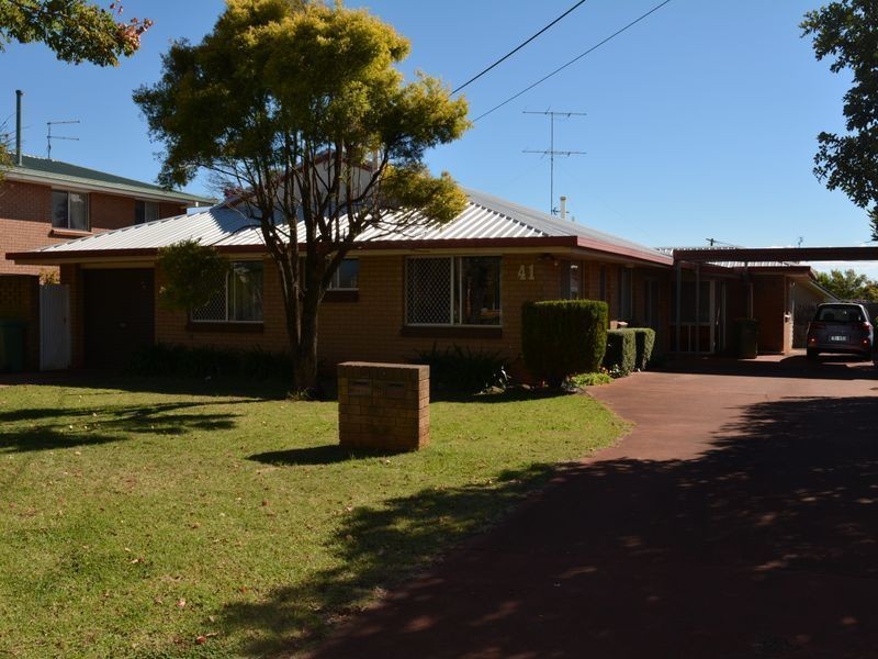 2/41 Brangus Street, Harristown QLD 4350